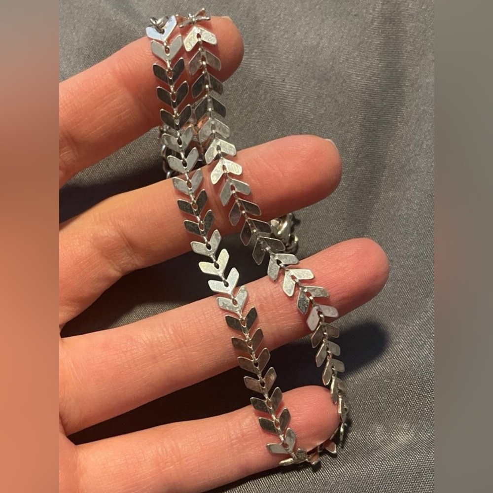 Silver Tone Chevron Necklace